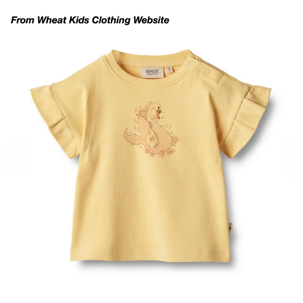 NWT: WHEAT ESTHER T-SHIRT IN PALE APRICOT/SWAN (2Y)